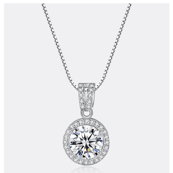 New Simulated Diamonds 925 Sterling Silver Round Sparkling Pave Pendant Necklace - Picture 3 of 8